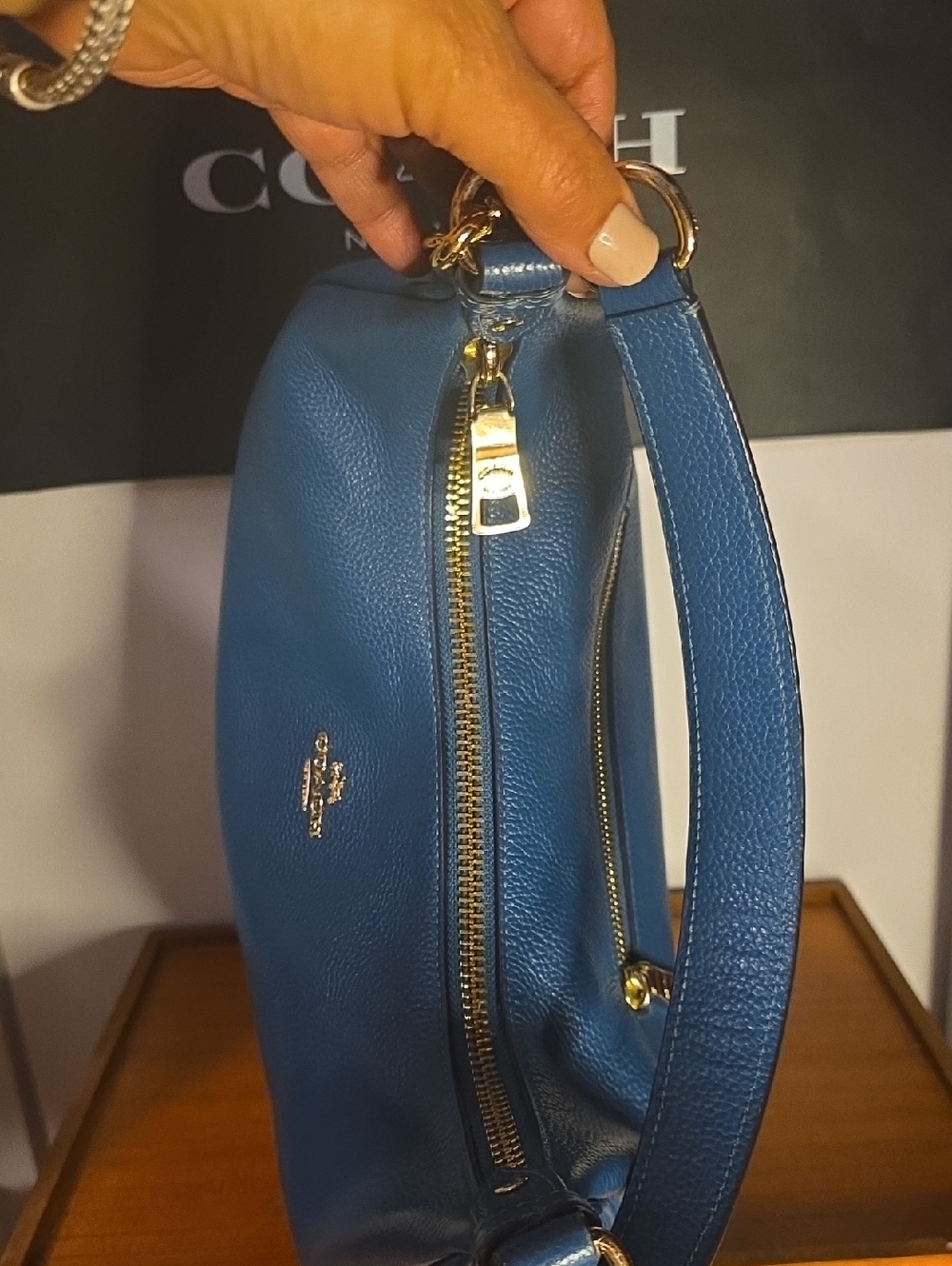 Coach Hadley  Teal Blue Hobo Shoulder / Crossbody - Picture 7 of 12
